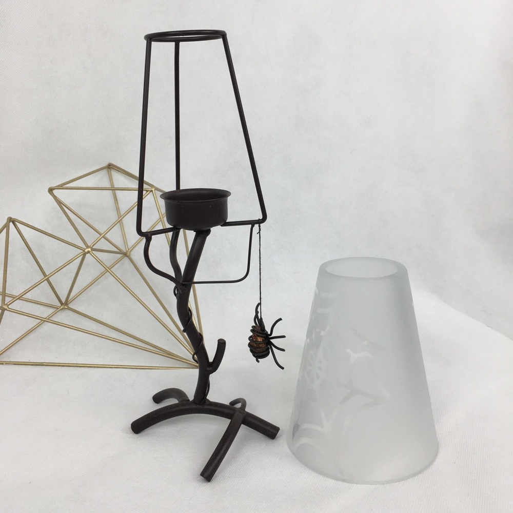 Frosted Glass Top Iron Base Spider & Web Lantern - Picture 5 of 8